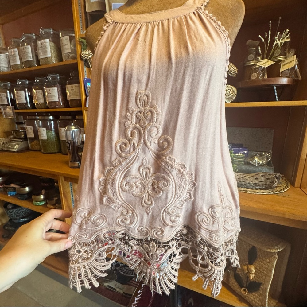 Elegant Lace Trim Pink Top Size M